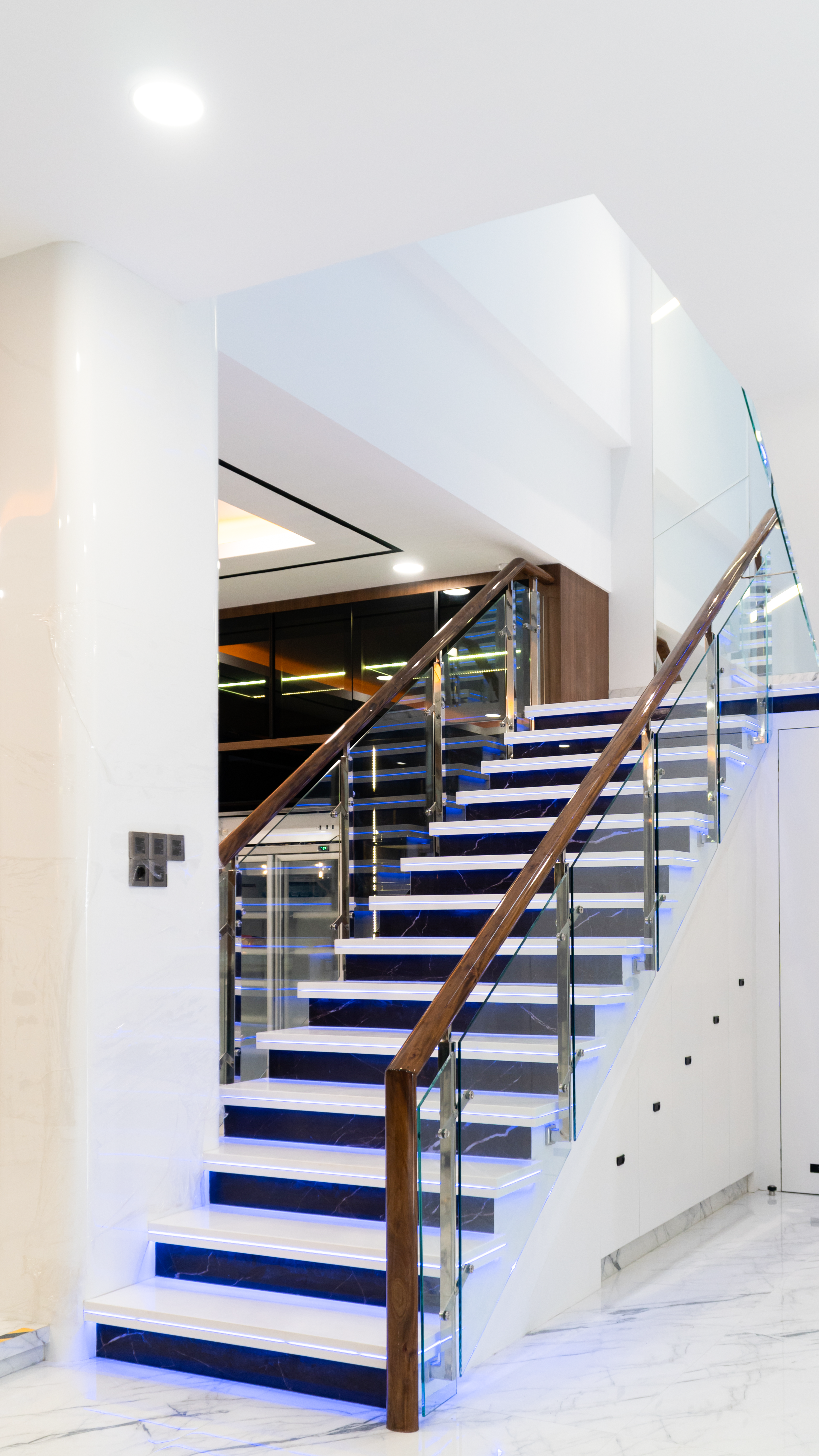 Solid Hand Rail
